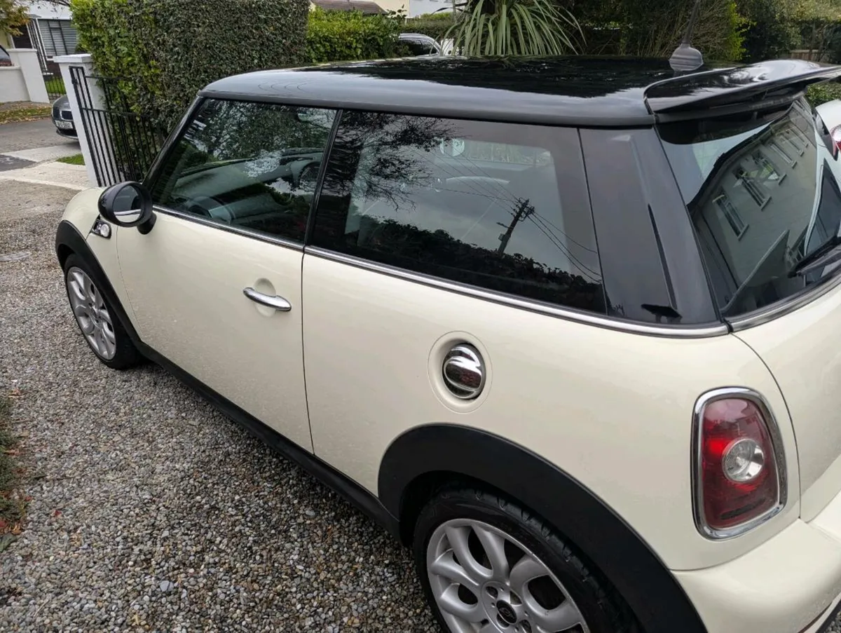 Mini cooper s low milage - Image 4