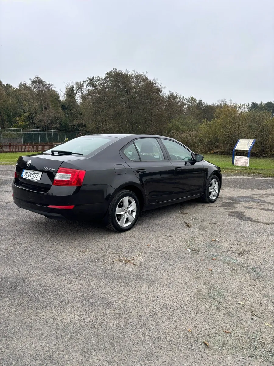 Skoda Octavia - Image 2