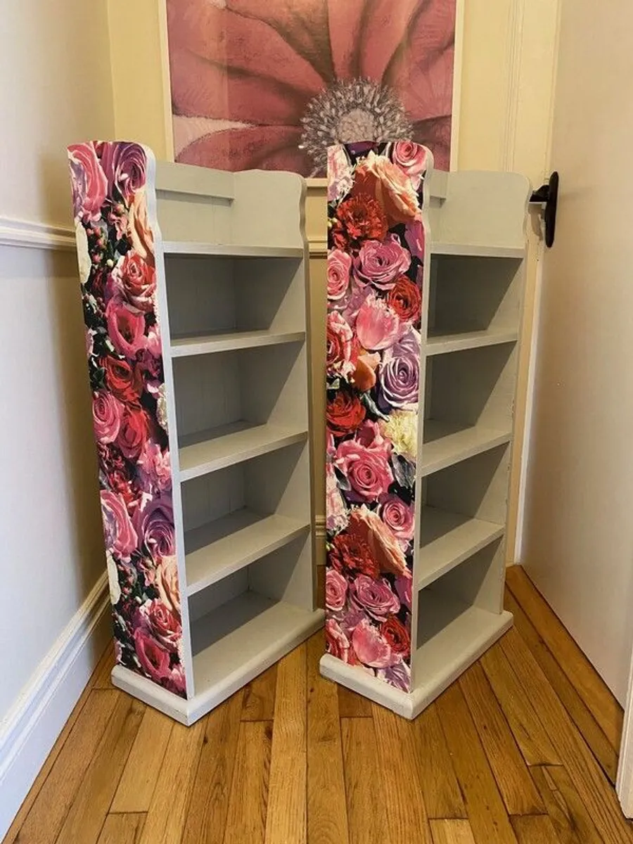 Set Of Matching Bedroom Furniture - Image 3