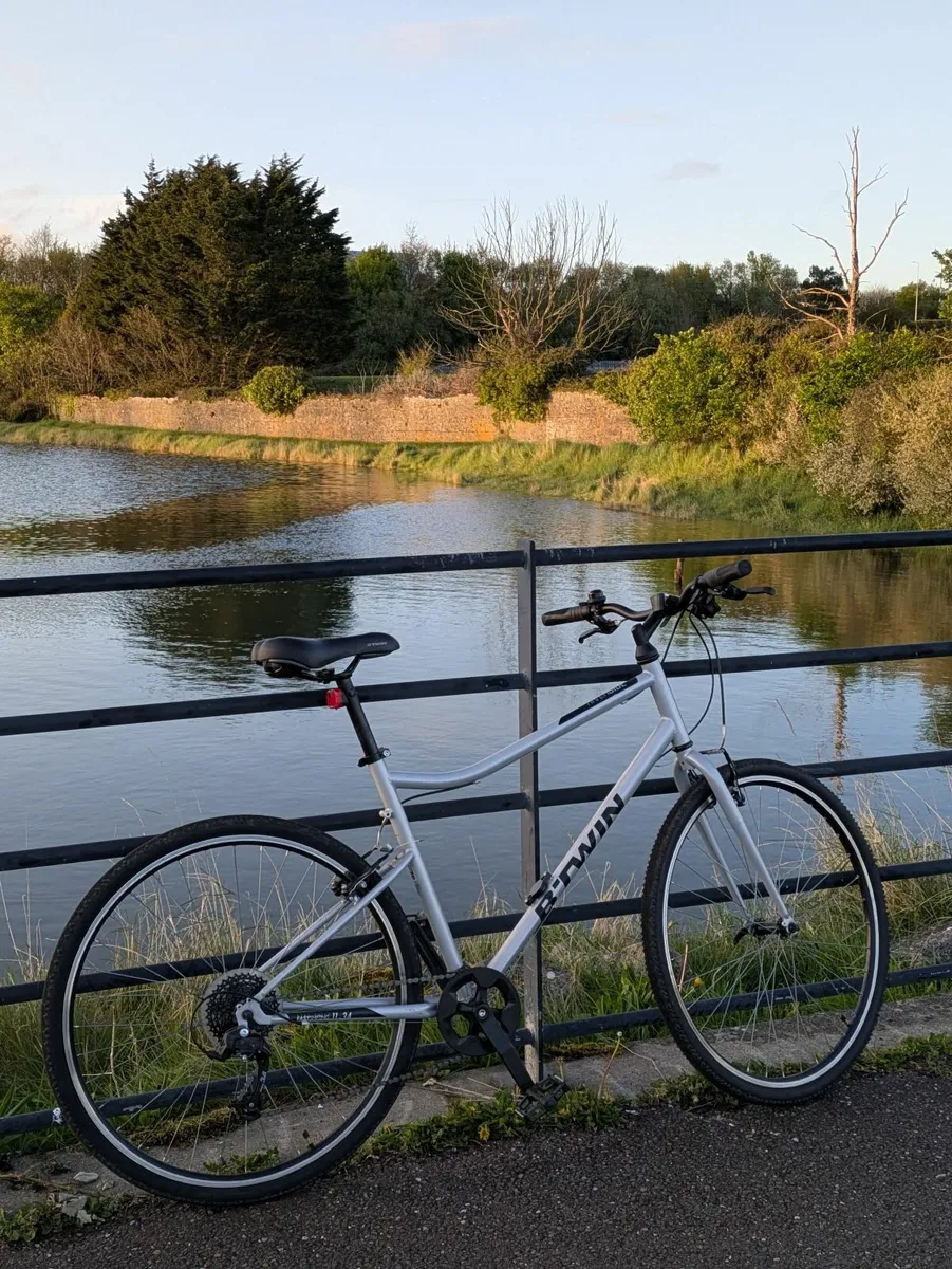 RIVERSIDE Hybrid Bike Grey - 120 Series - Image 1