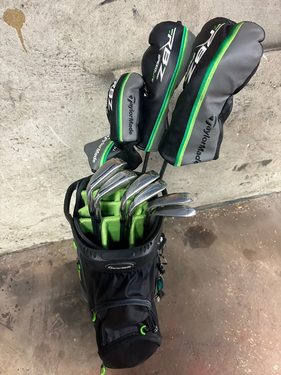 Taylormade RBZ golf set - Image 1