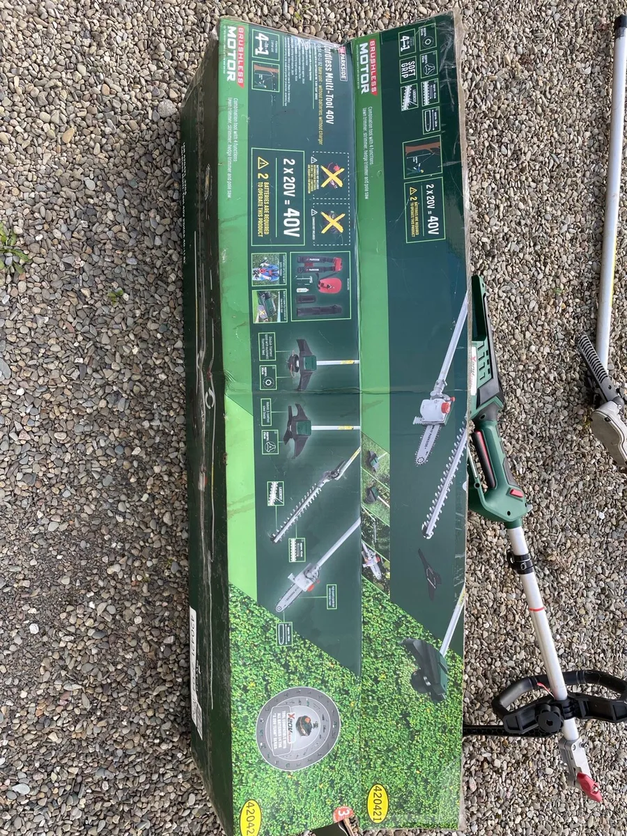 Gardening tools - Image 1