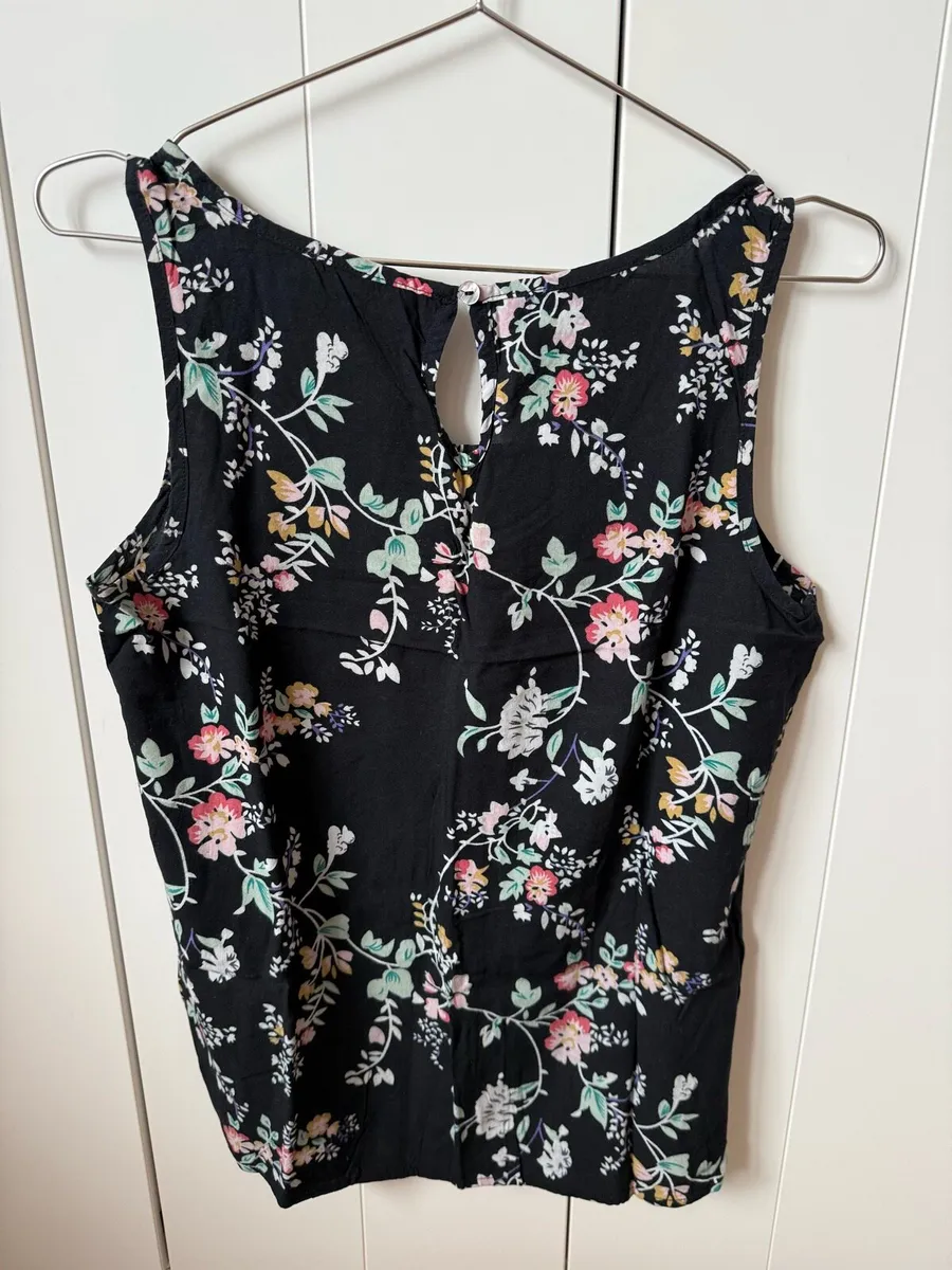 Only women ladies sleeveless shirt, tank top - Image 3