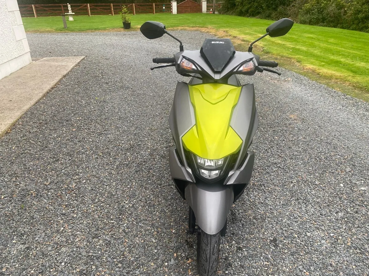 Suzuki Avenis 125 - Image 3