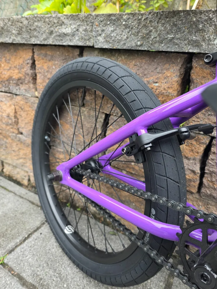 WeThePeople Nova 20 Inch TT BMX Bike - Ultra Viole - Image 2