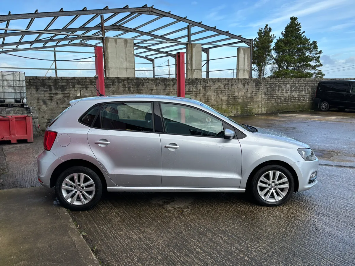 2016 VOLKSWAGEN POLO LOW KS 1.0 manual - Image 2
