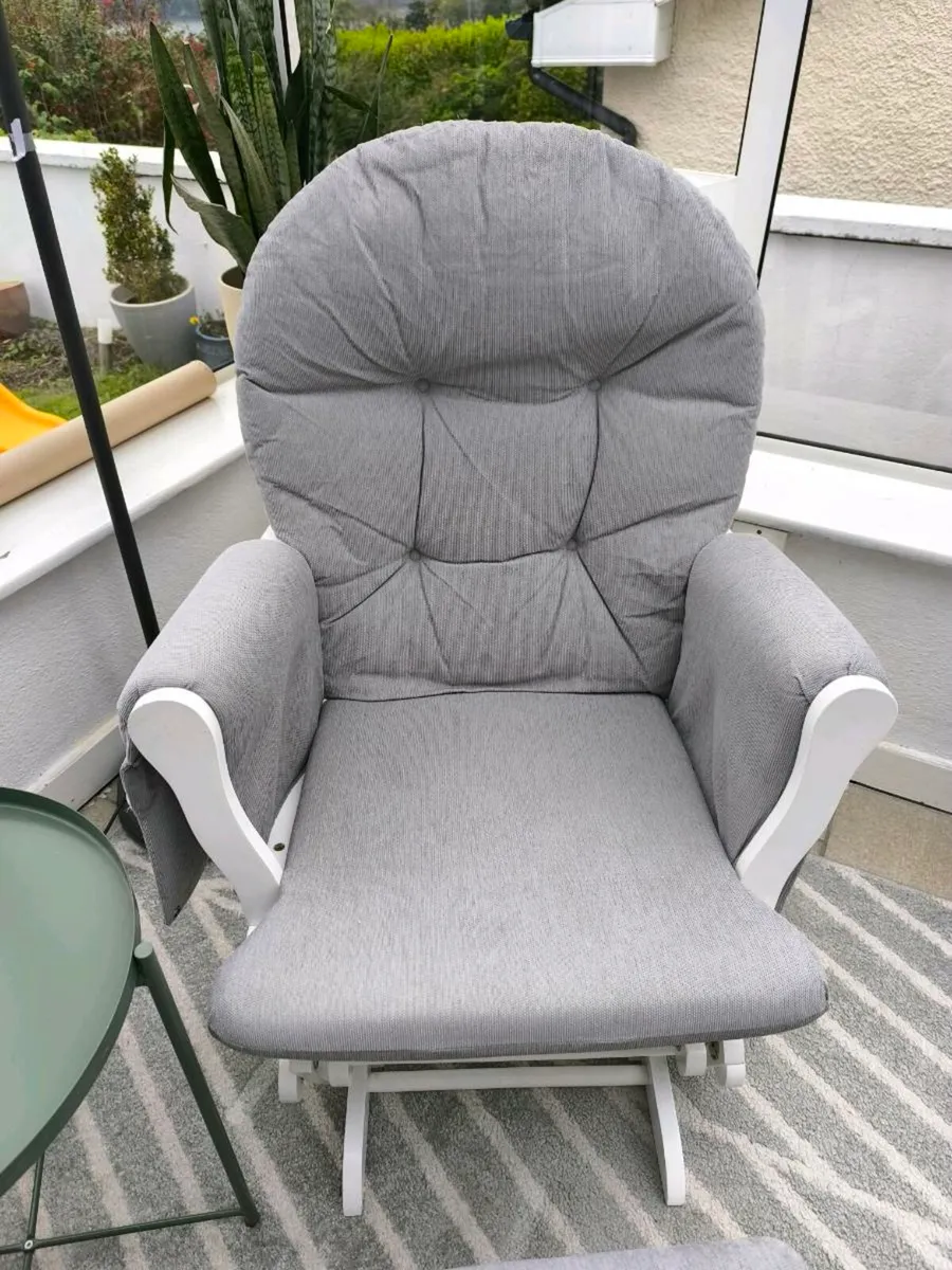 Nursing Chair - Image 2