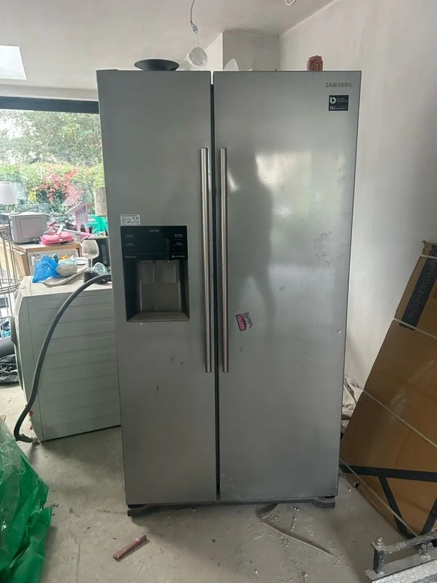 American Fridge - Image 3