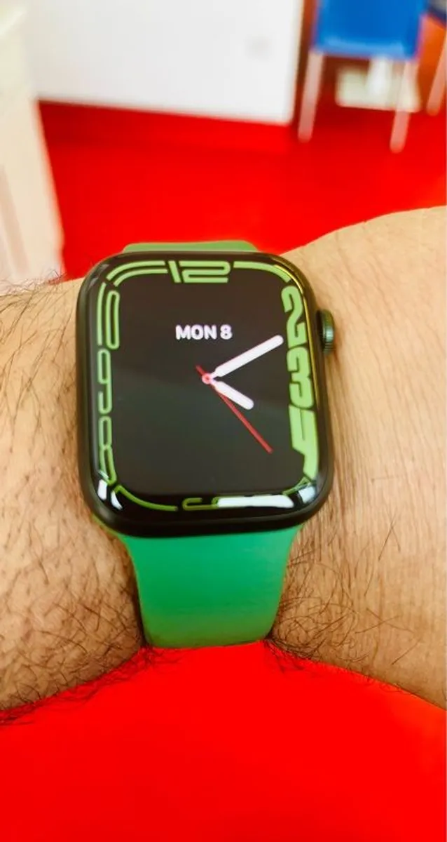 Apple Watch Series 7 45 mm in Excellent Condition with Box - Image 1