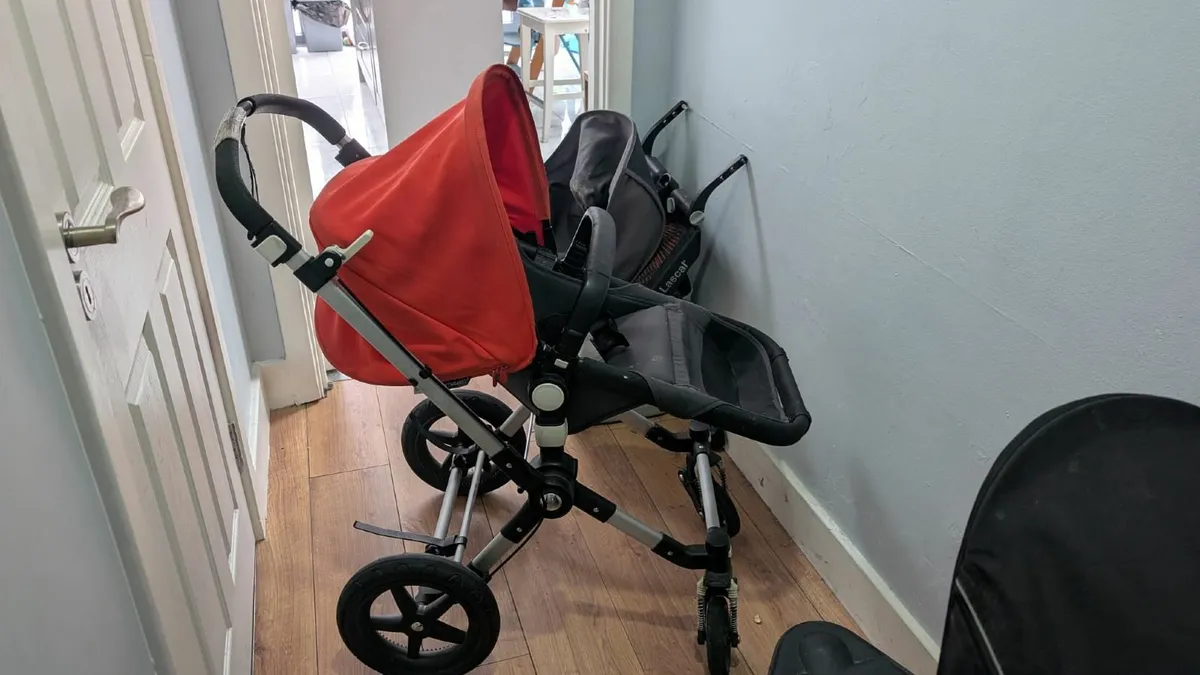Pram - Image 1