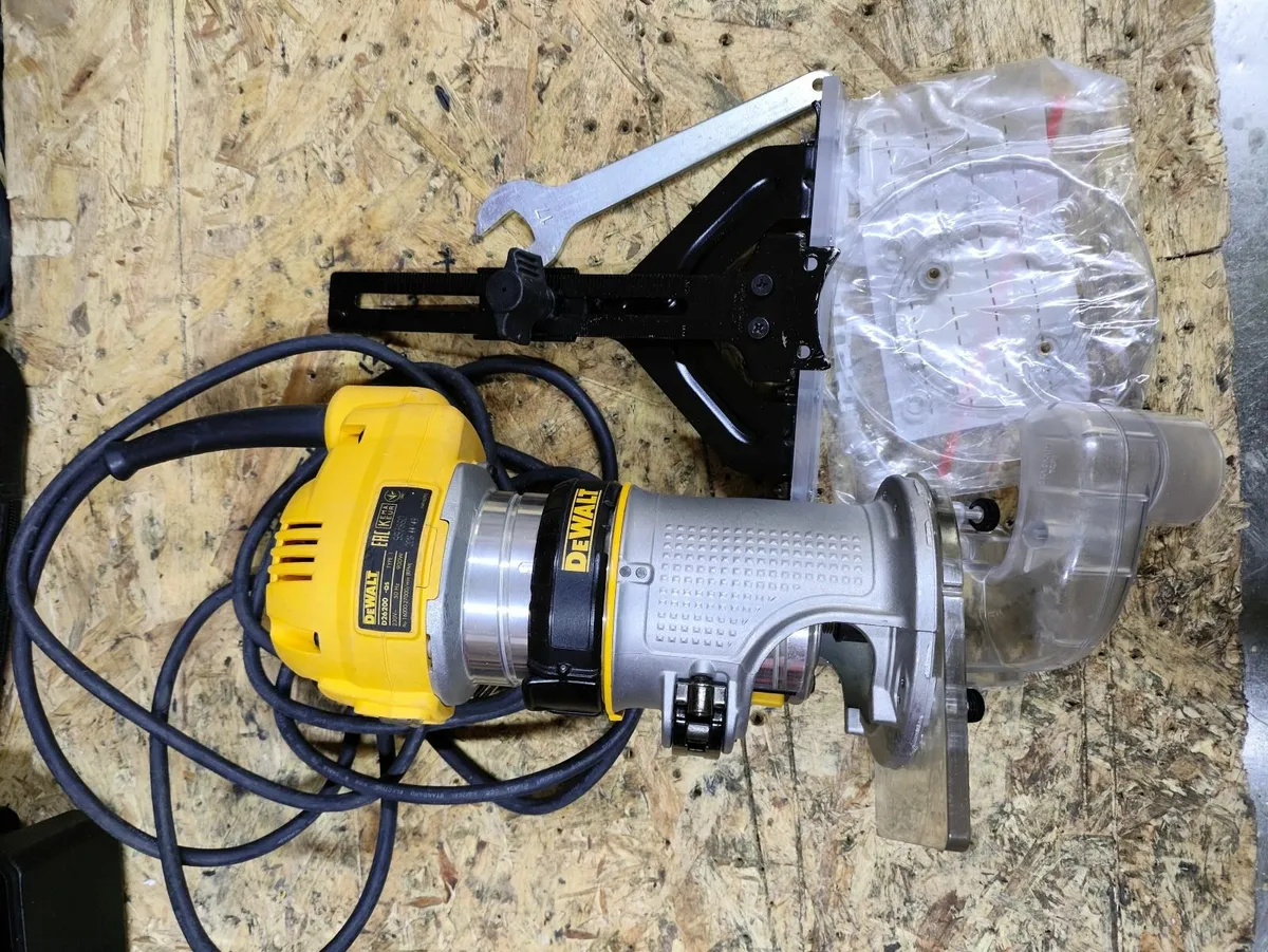 DeWalt router 230volt.
