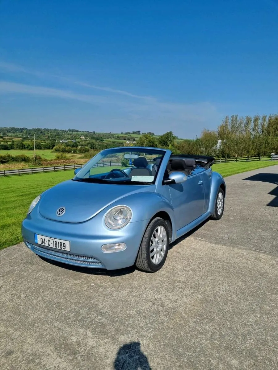 VW beetle convertible - Image 1