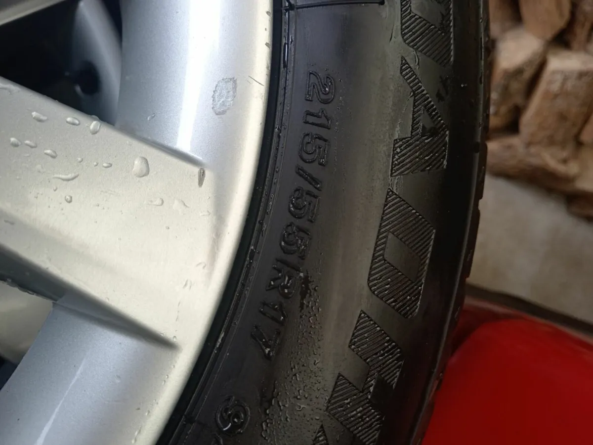 skoda superb Alloys/mat citroen berlingo hub-caps - Image 2