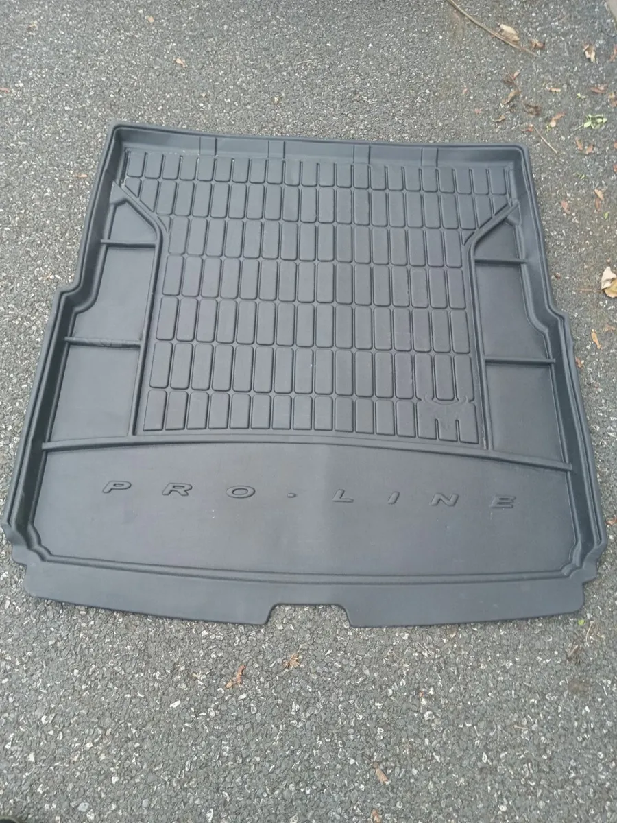 skoda superb Alloys/mat citroen berlingo hub-caps - Image 3