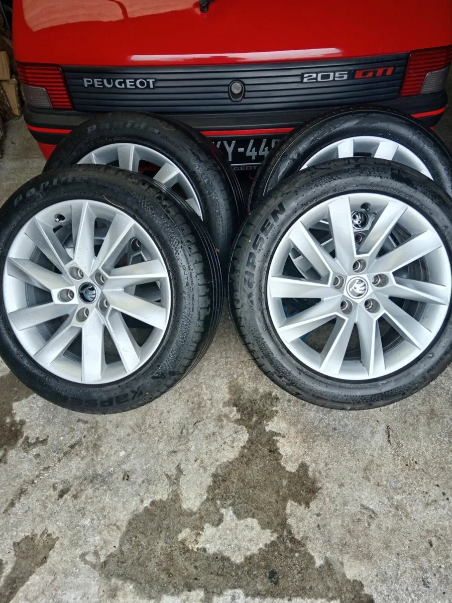 skoda superb Alloys/mat citroen berlingo hub-caps - Image 1