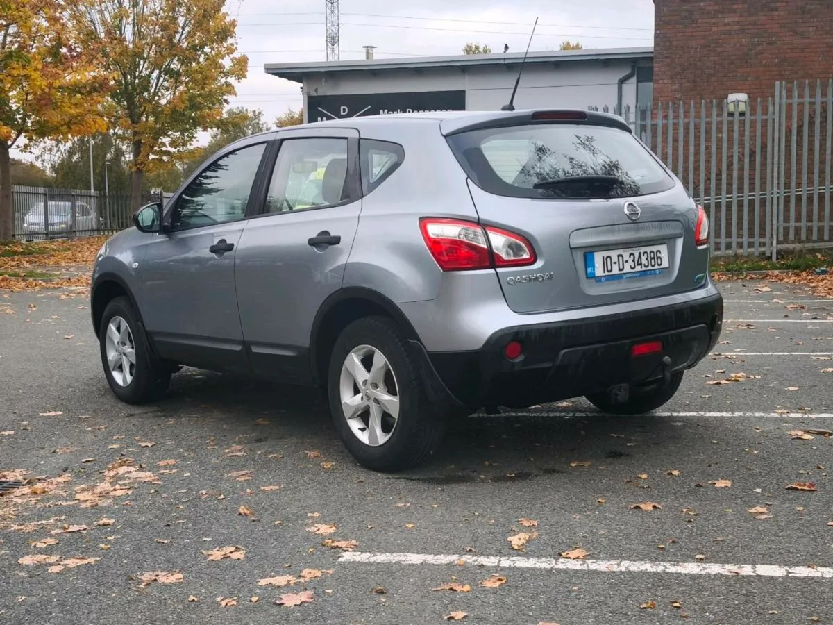 Nissan Qashqai 1.5 (LOW MILEAGE) - Image 2