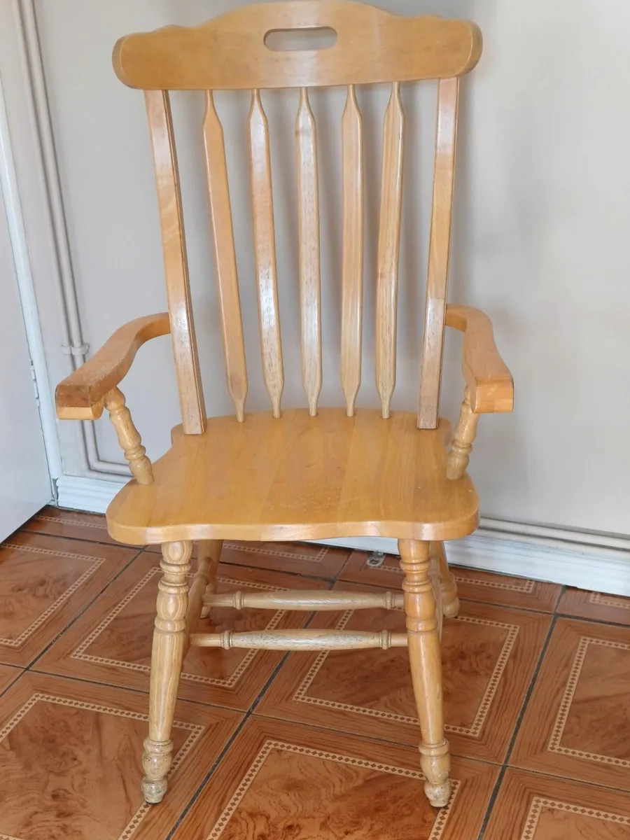 5 Dinning room chairs - Image 2