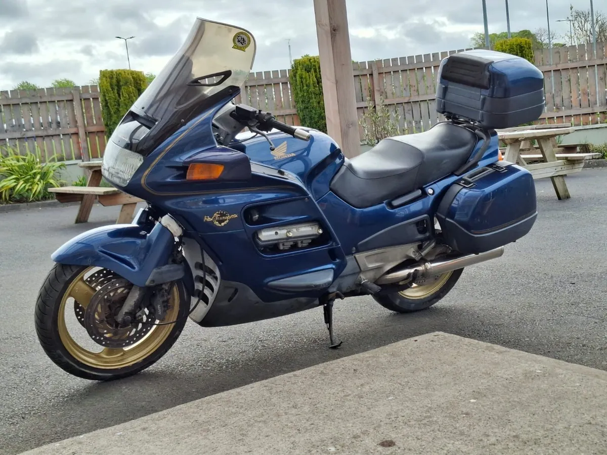 Honda ST1100 Pan European - Image 1