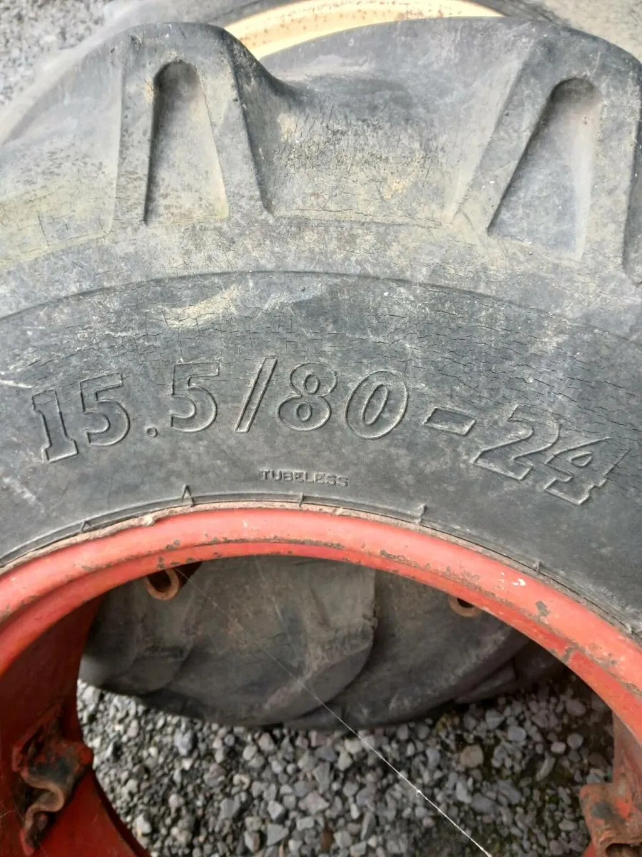 Tractor tyres - Image 1