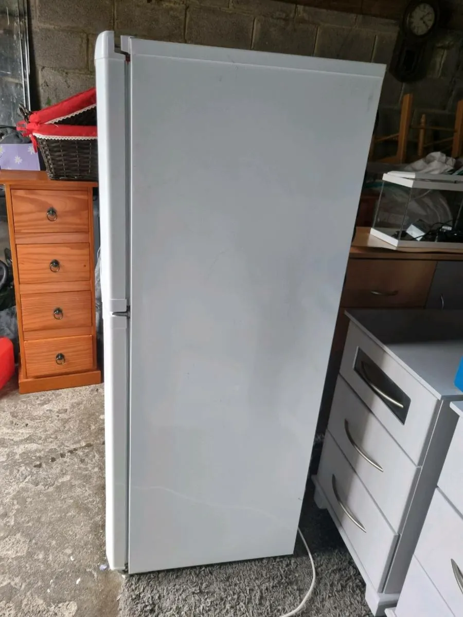 Fridge freezer - Image 4