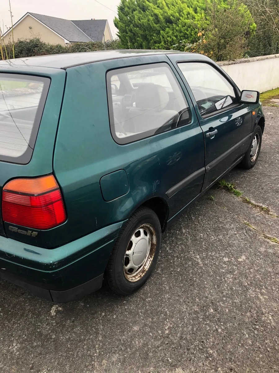 Classic VW Golf 3 door 1995 - Image 2