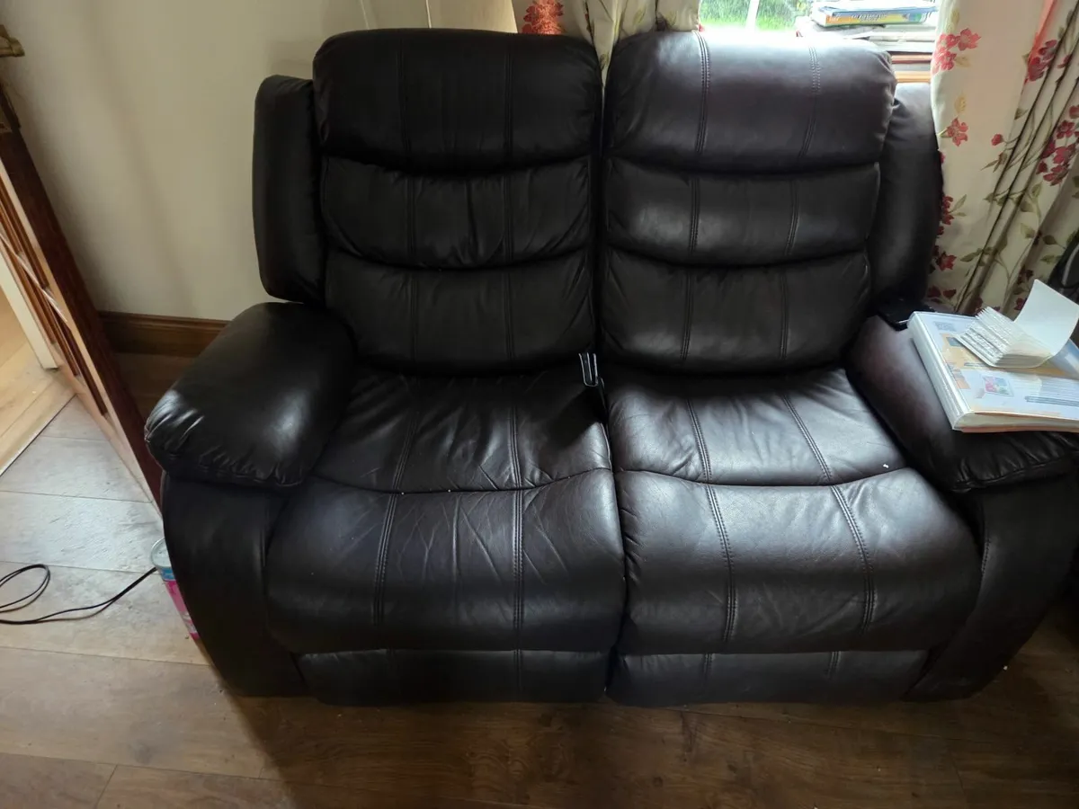 Three and two seater - Image 3