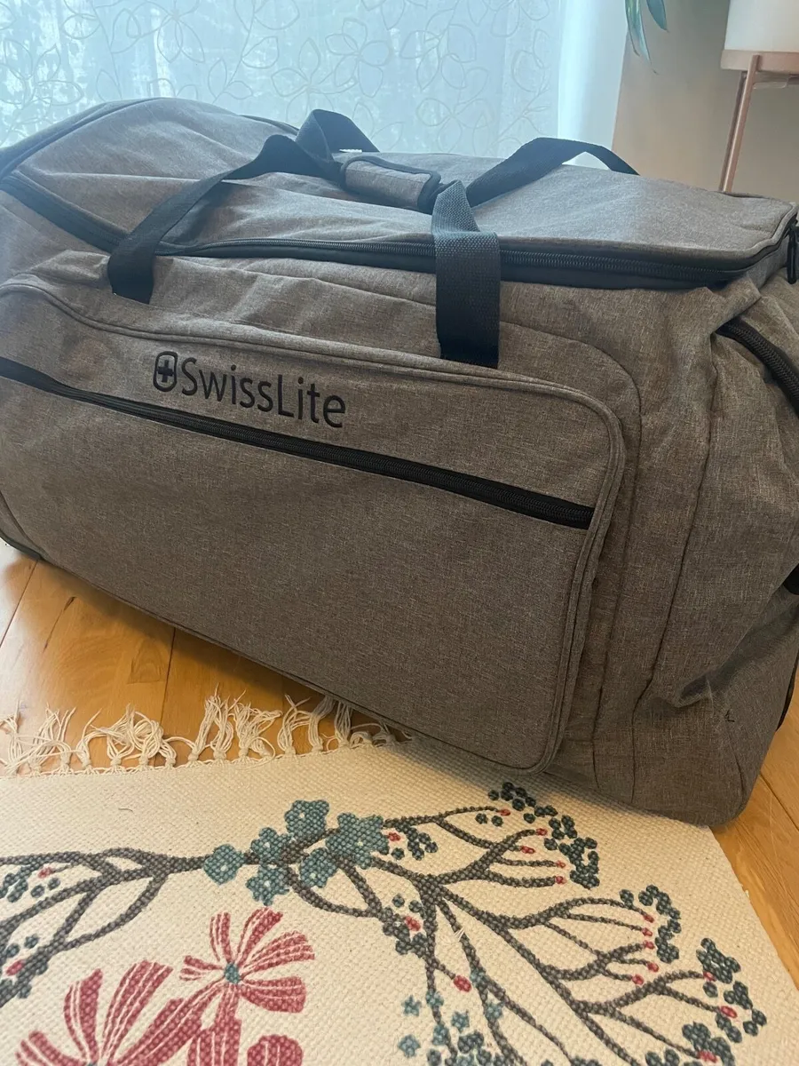 SwissLite 110L rolling duffle bag - grey - Image 1