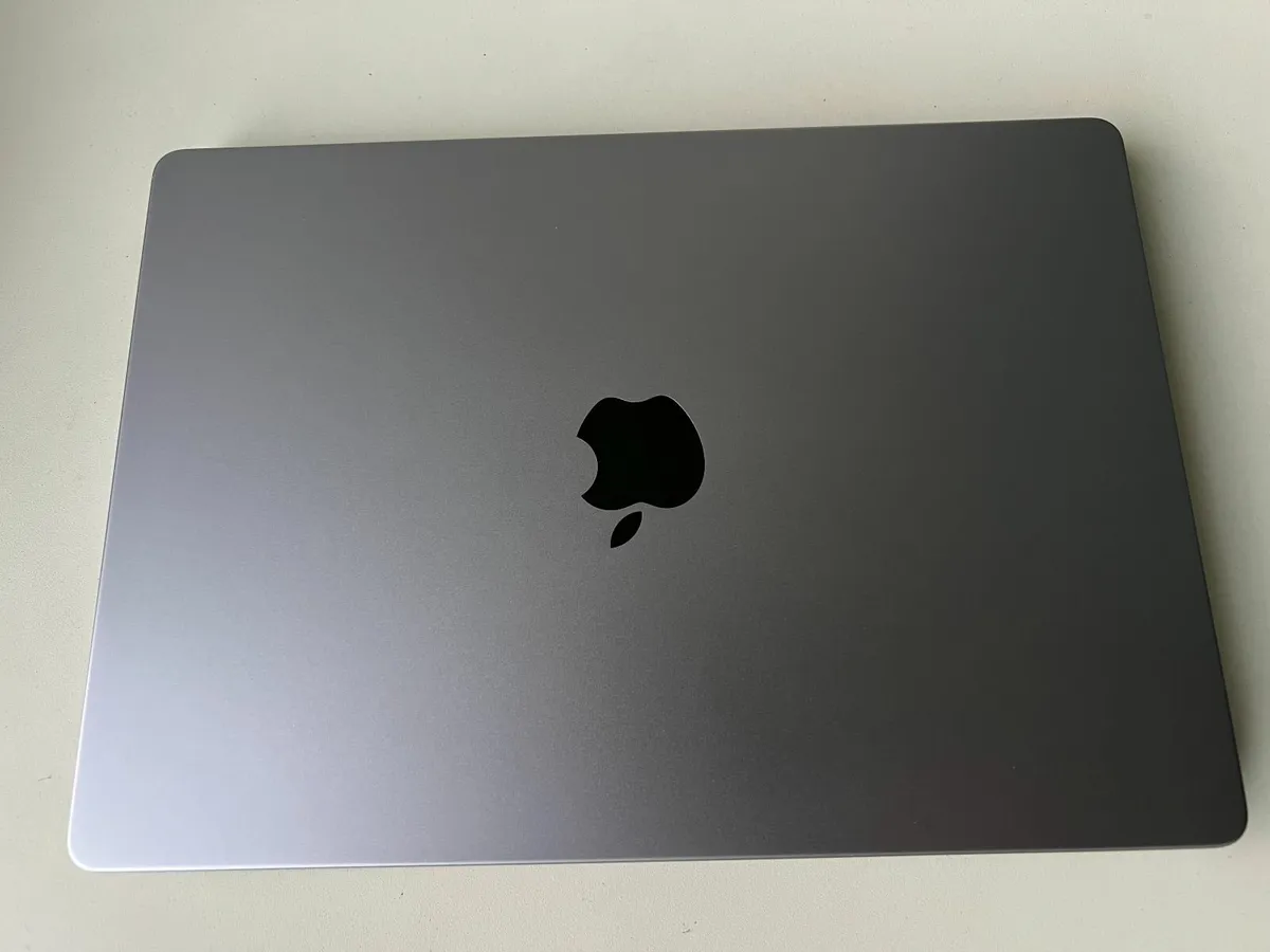 MacBook Pro - 2021 - 32GB - 1TB - Image 4