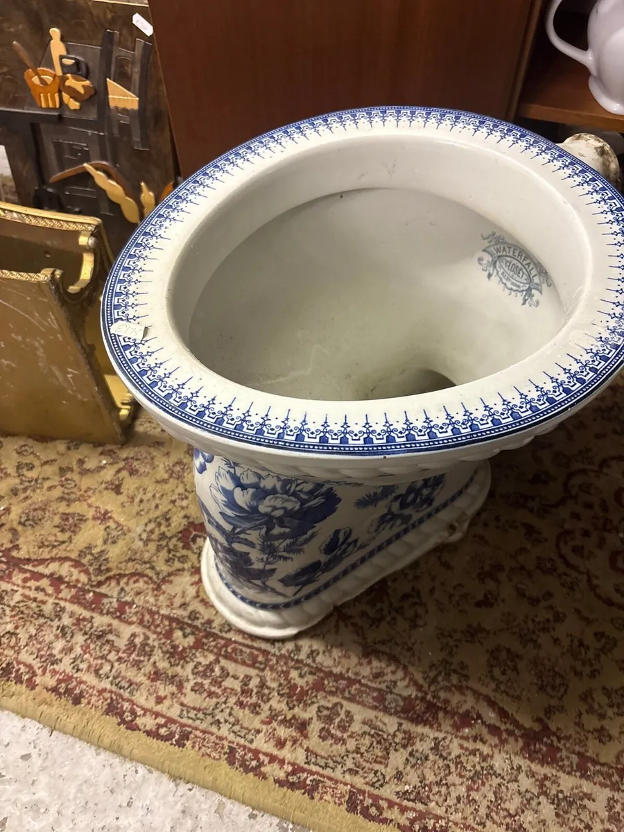 1950s toilet - Image 1