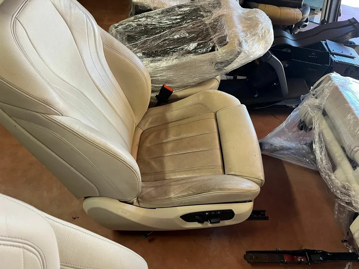 BMW F15 X5 Ivory Interior - Image 2