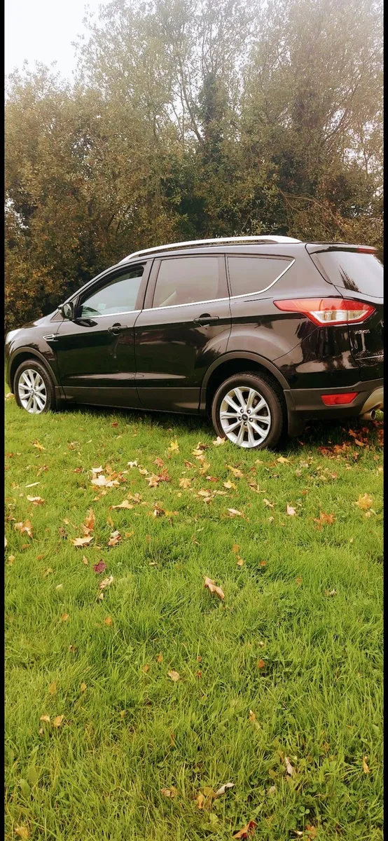 Ford kuga titanium model - Image 4
