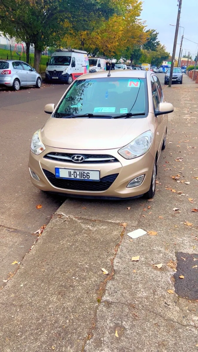 Hyundai i10 2011 Petrol Automatic - Image 3
