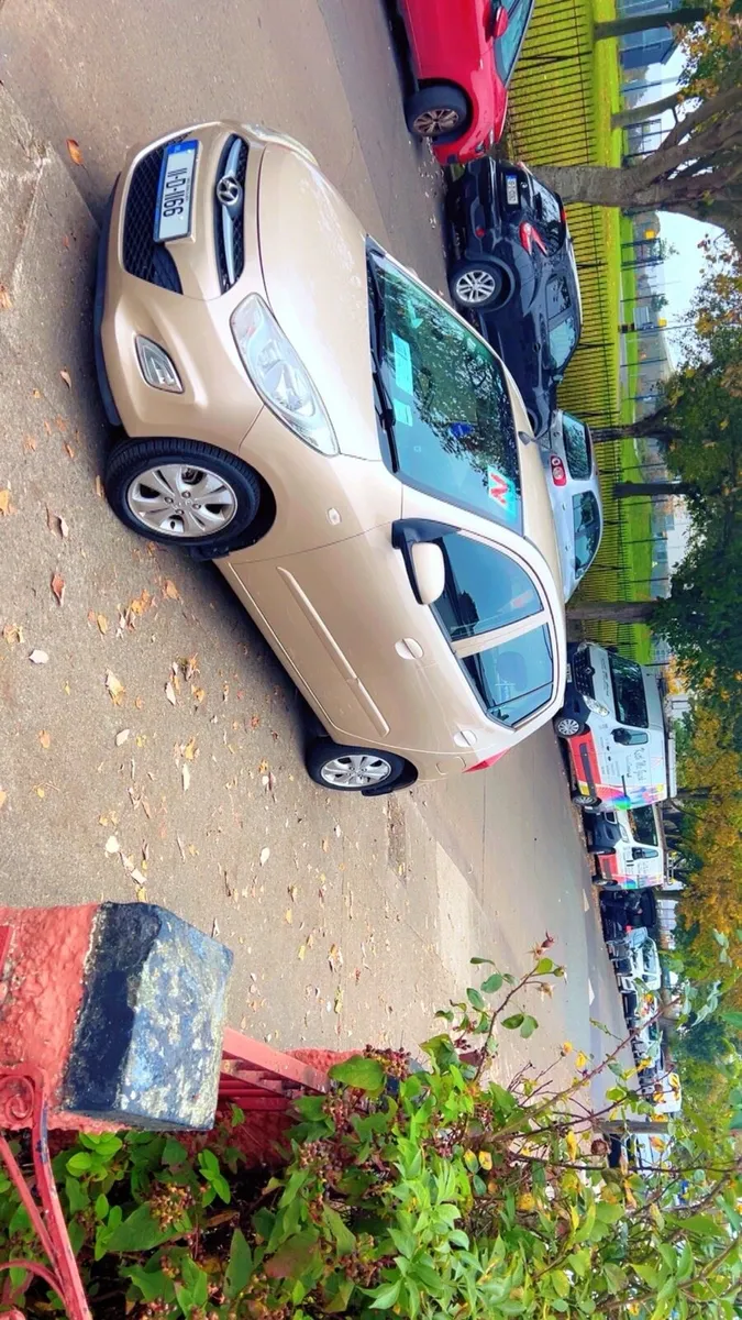 Hyundai i10 2011 Petrol Automatic - Image 4