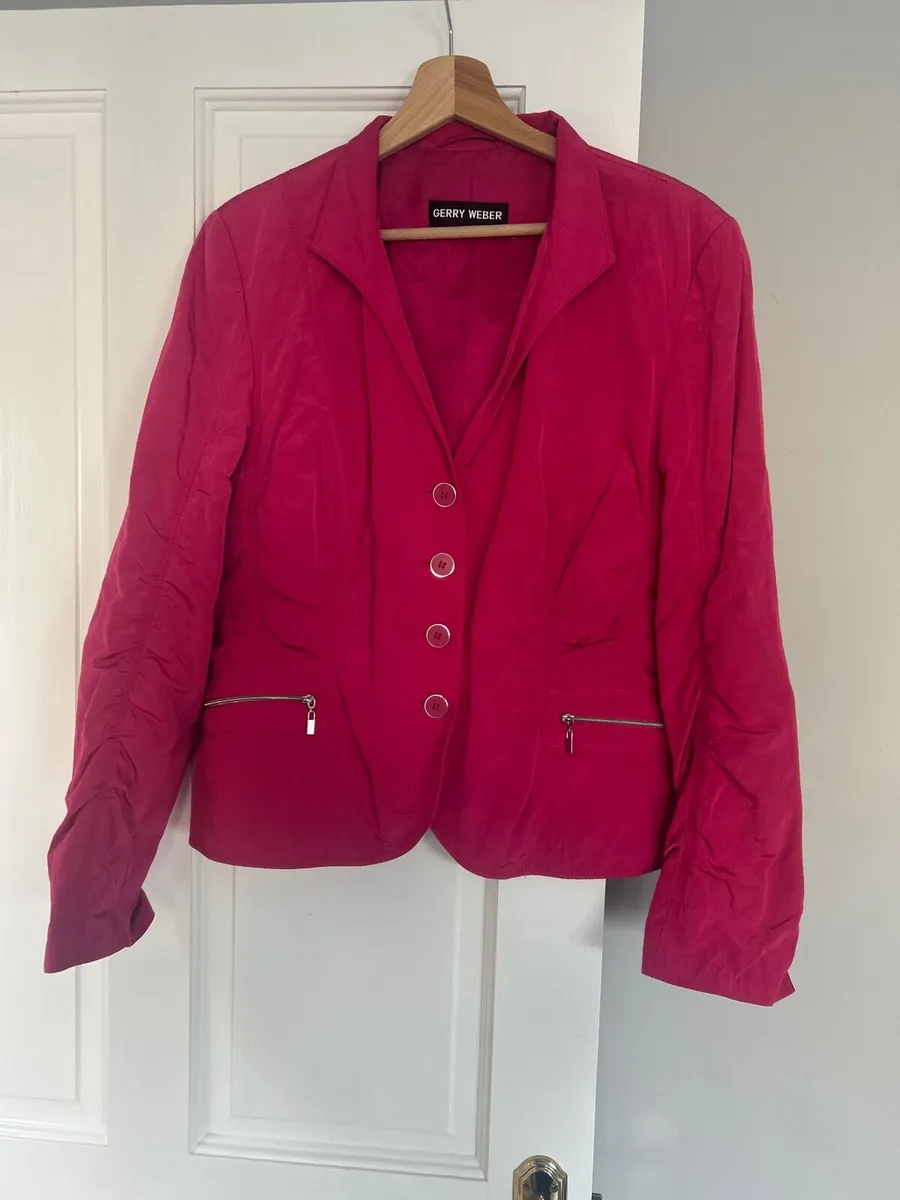 Beautiful Gerry Weber blazer - Image 2