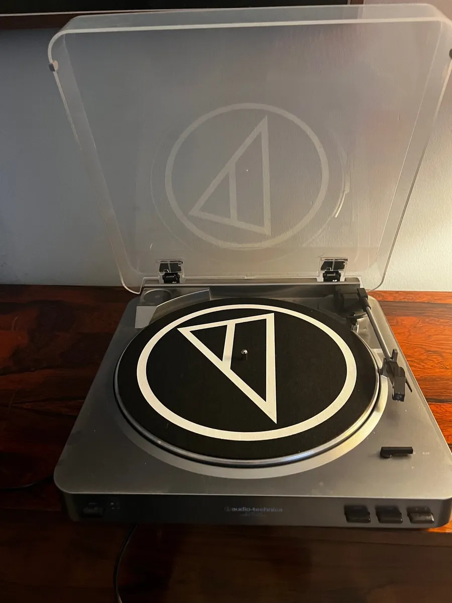 AudioTechnica AT-LP60 USB Turntable - Image 1