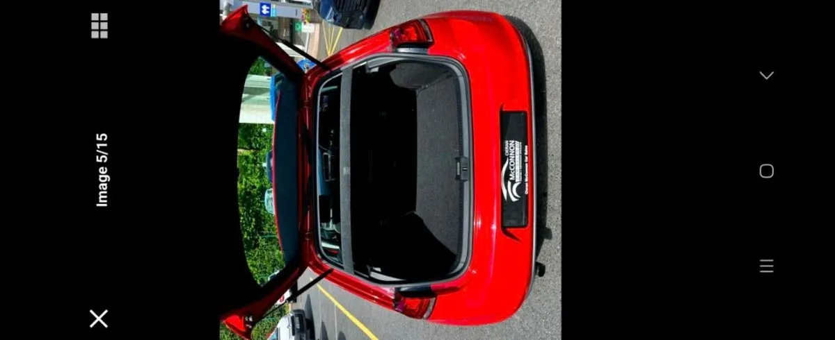 Car - Image 3