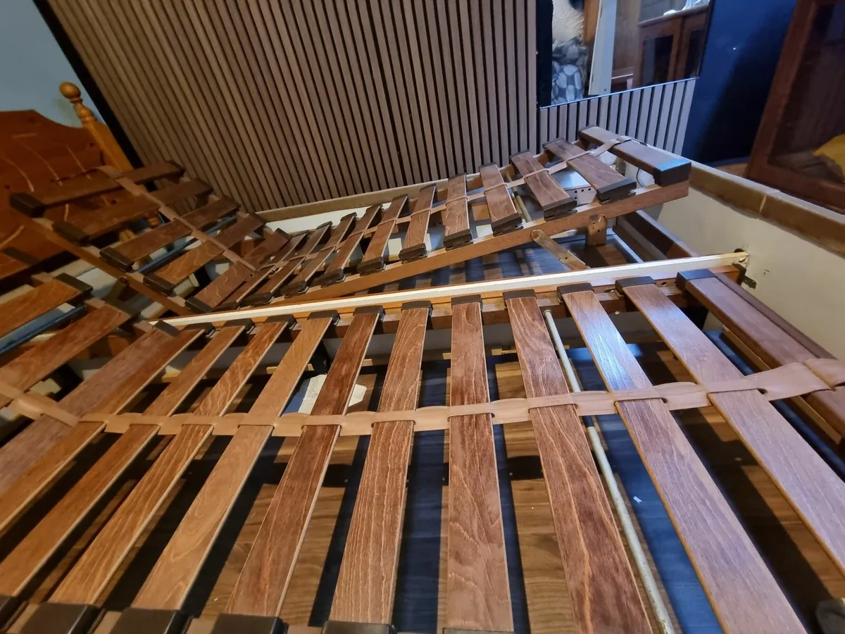 Double bed - Image 2