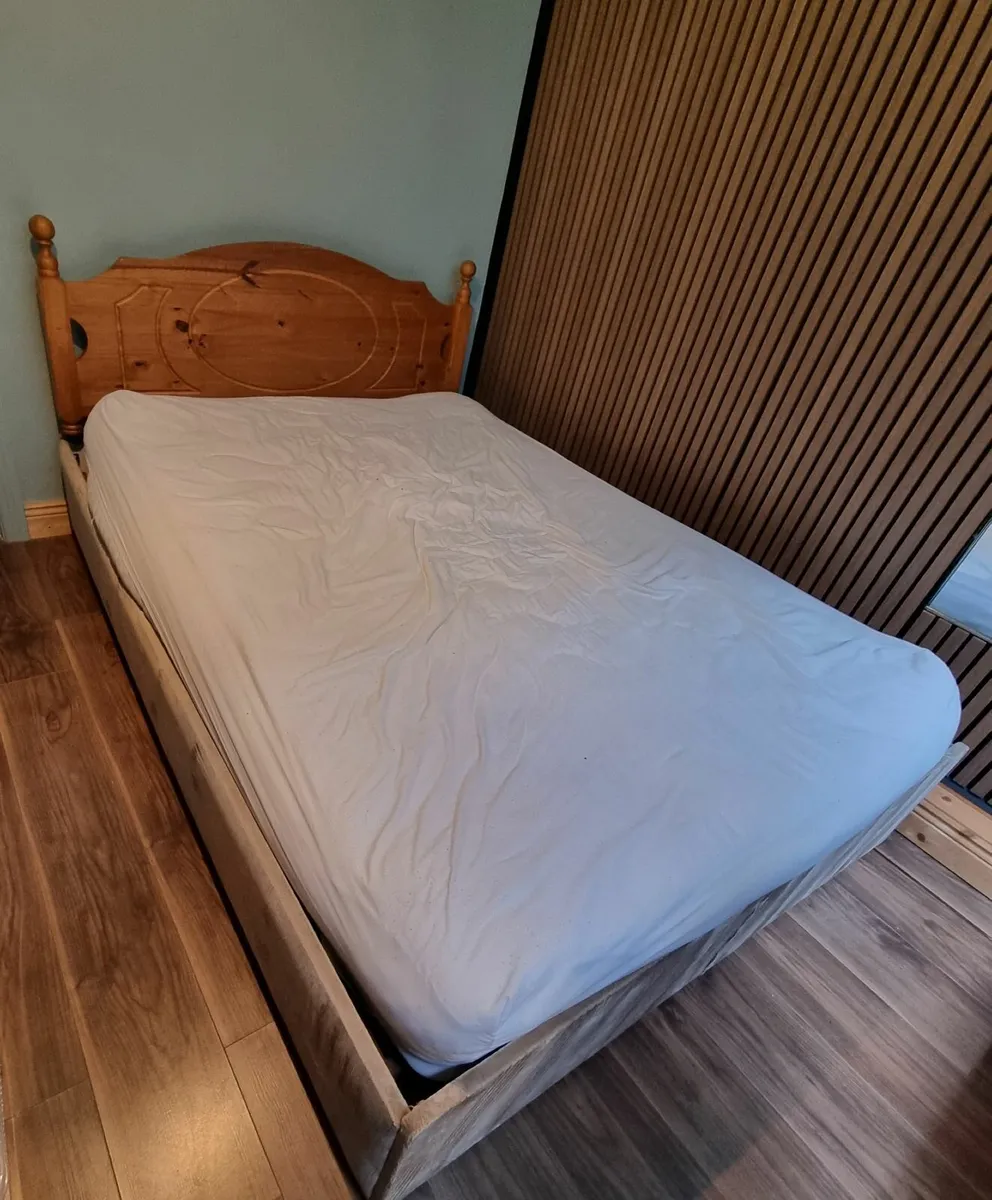 Double bed - Image 3