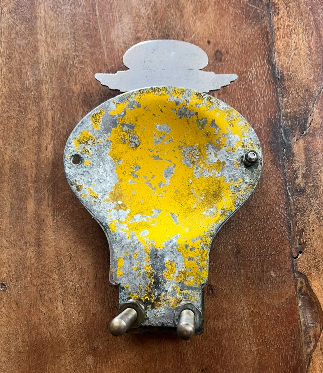 Vintage AA Badge - Image 2