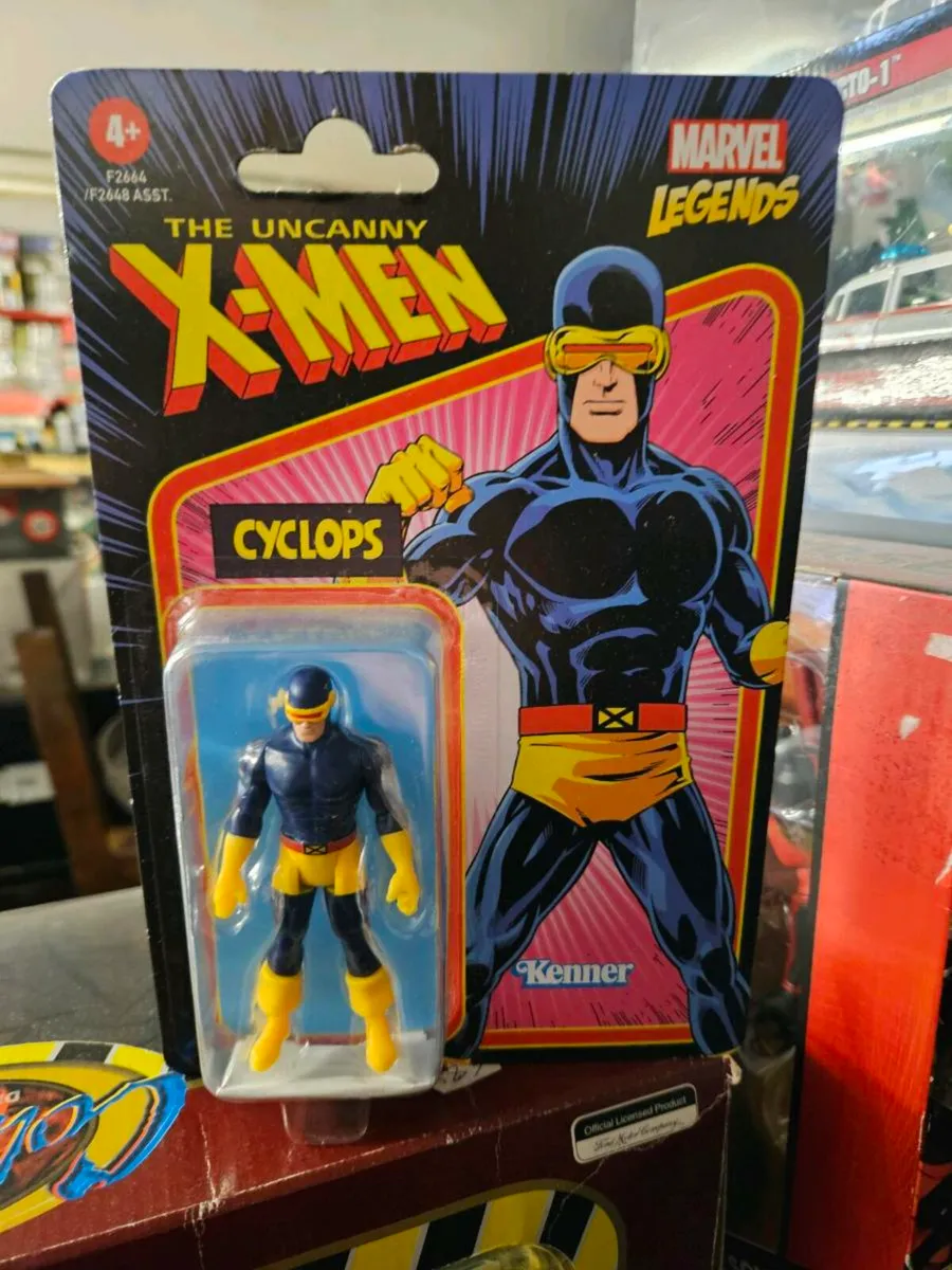 Marvel Cyclops Figure - Image 1