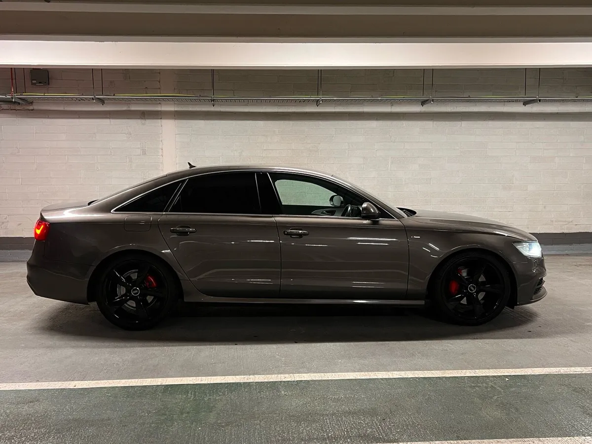 AUDI A6 S-LINE 3.0 TDI QUATTRO AUTOMATIC - Image 2
