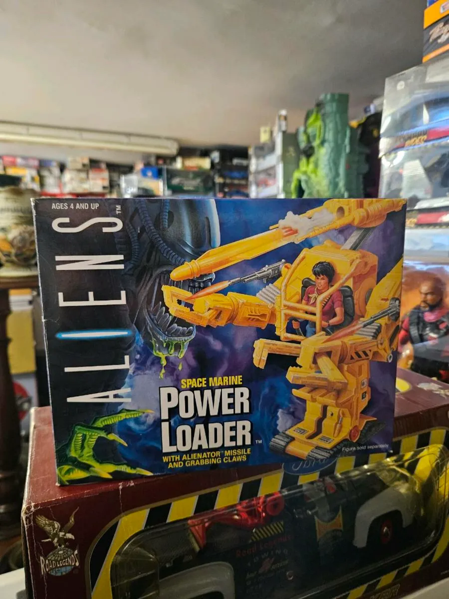 Vintage Aliens Power Loader - Image 1