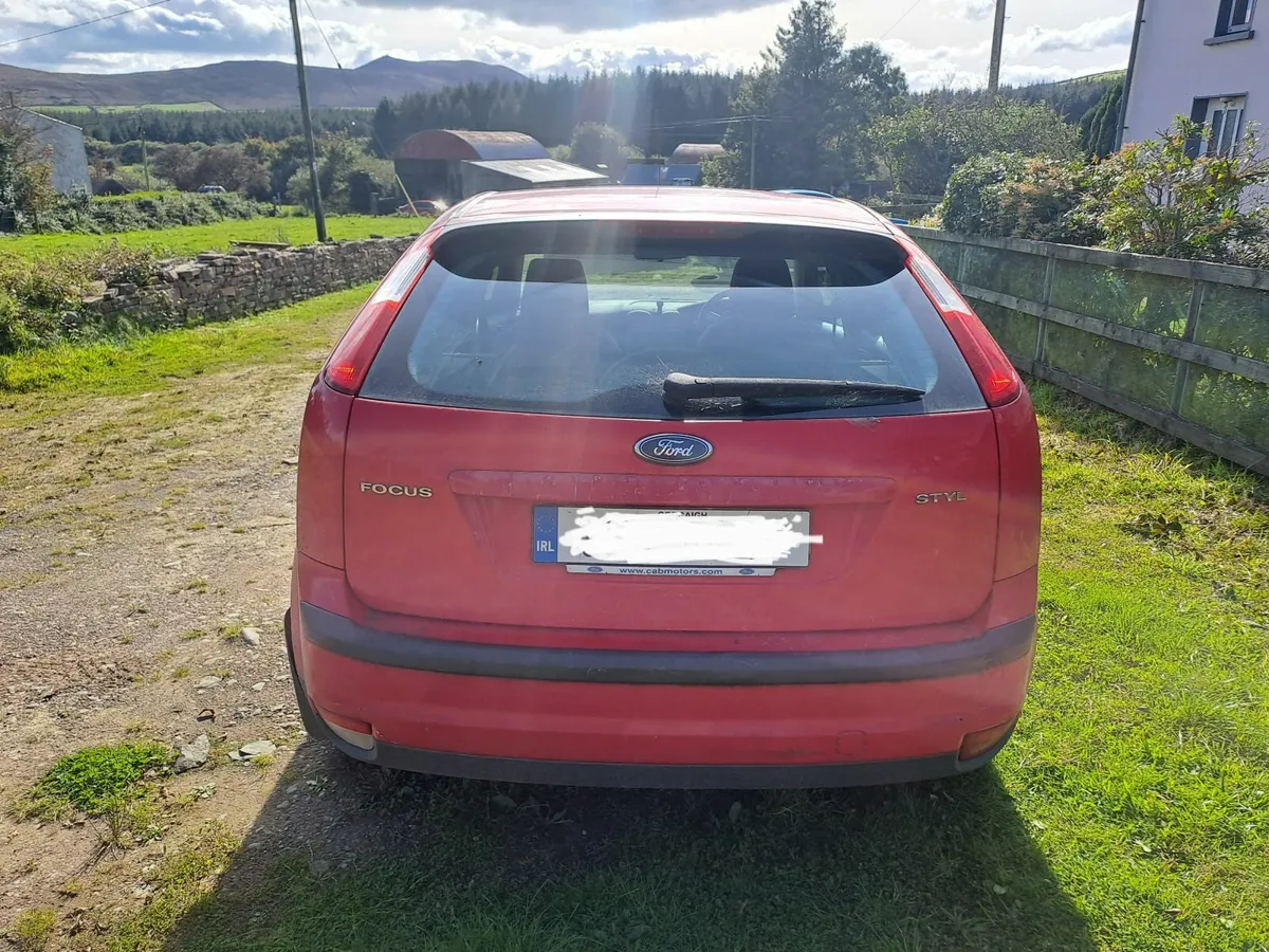 Ford Focus 2008 - Image 2