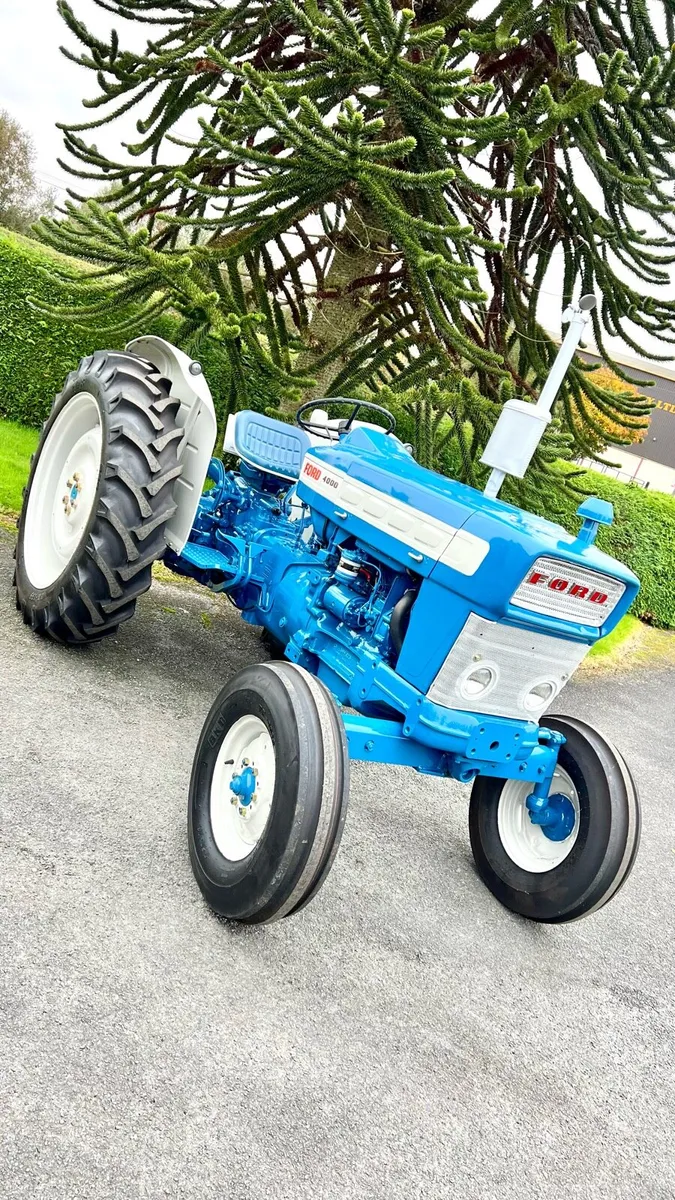 Ford 4000 - Image 1