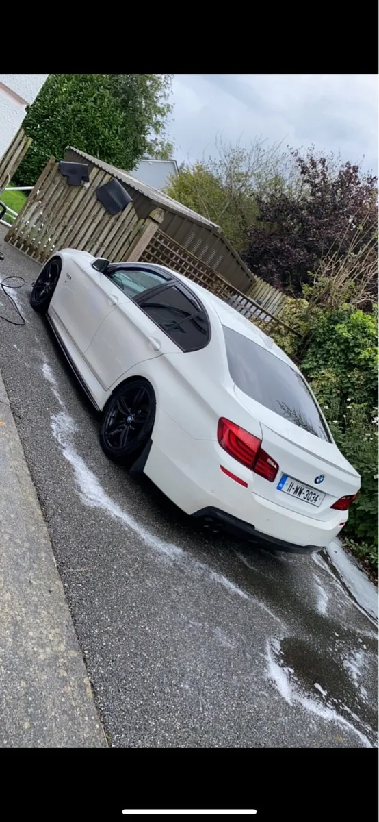 BMW 520 msport - Image 2