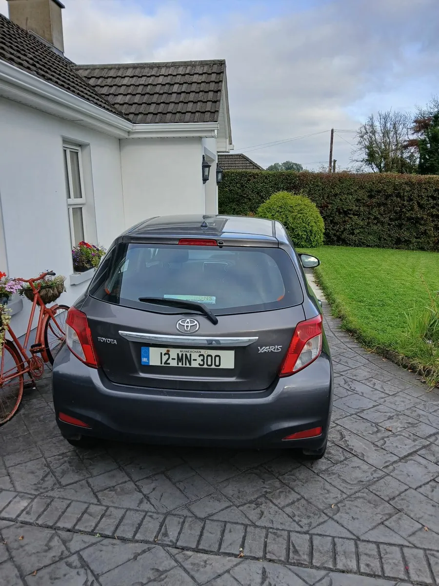 Toyota Yaris 2012 - Image 1