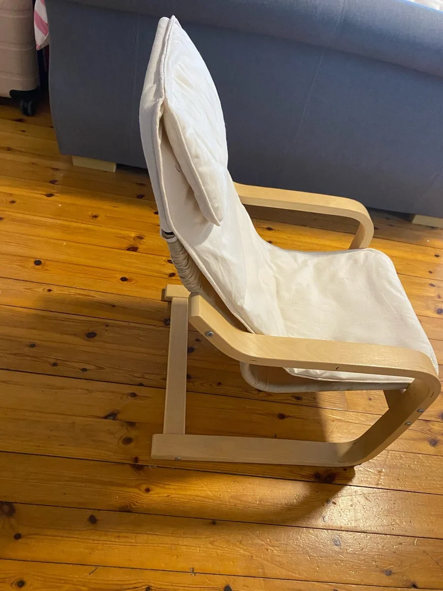 Children’s Chair - Image 4