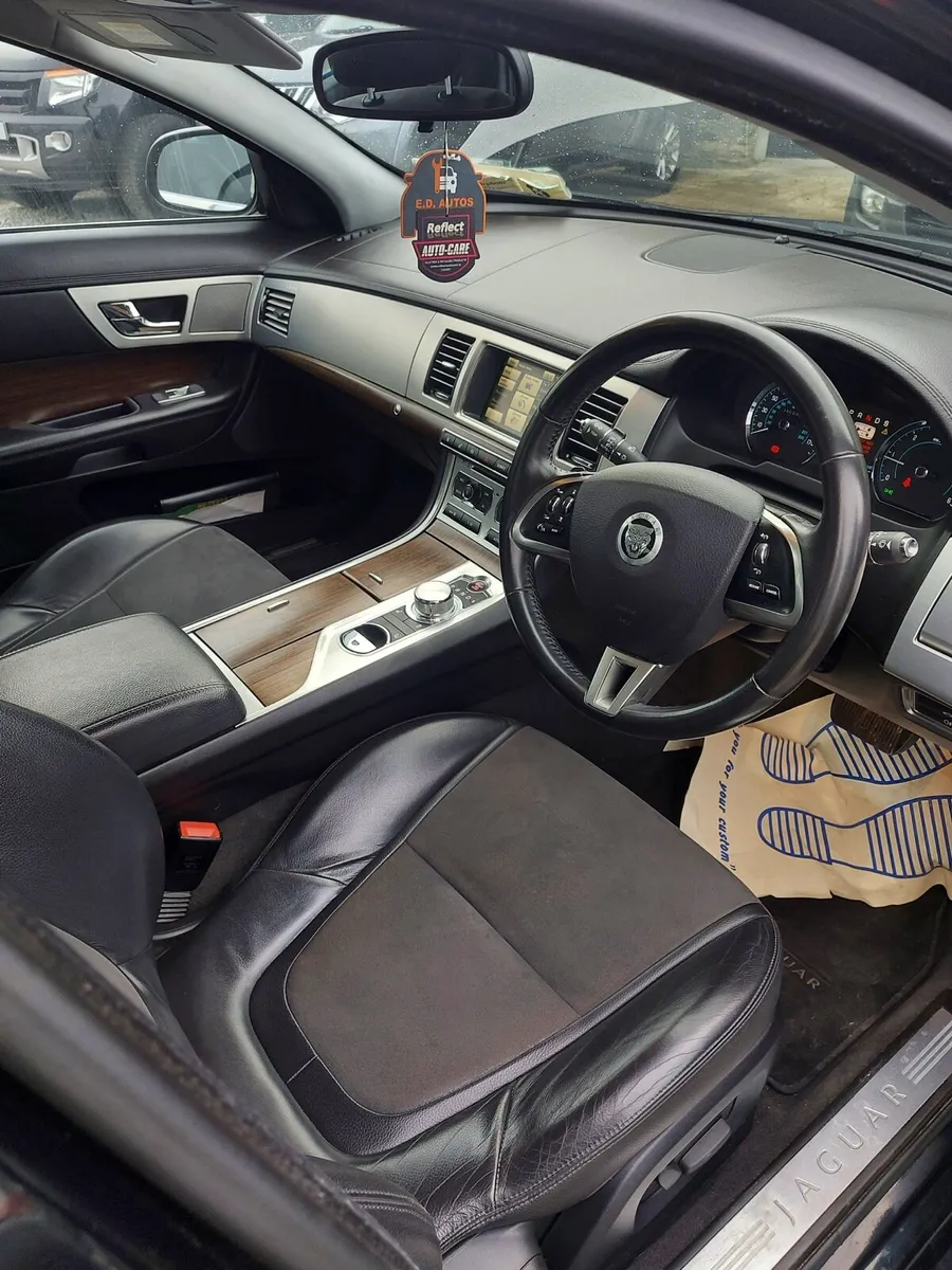 Jaguar XF 2.2d 2012 - , NCT 09/2026 & Tax 01/2026 - Image 3