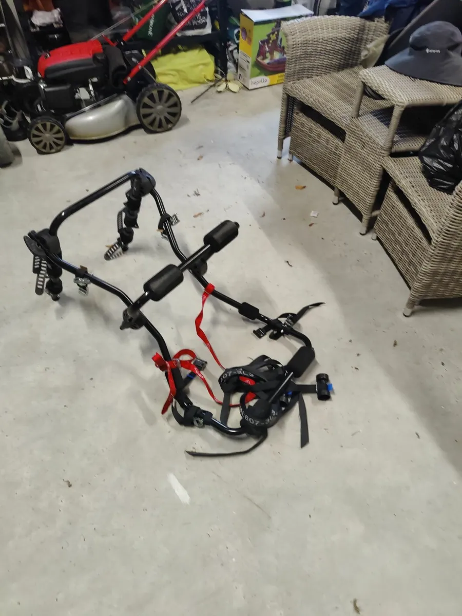 Halford's 3-bike rear mounted bike rack - Image 2
