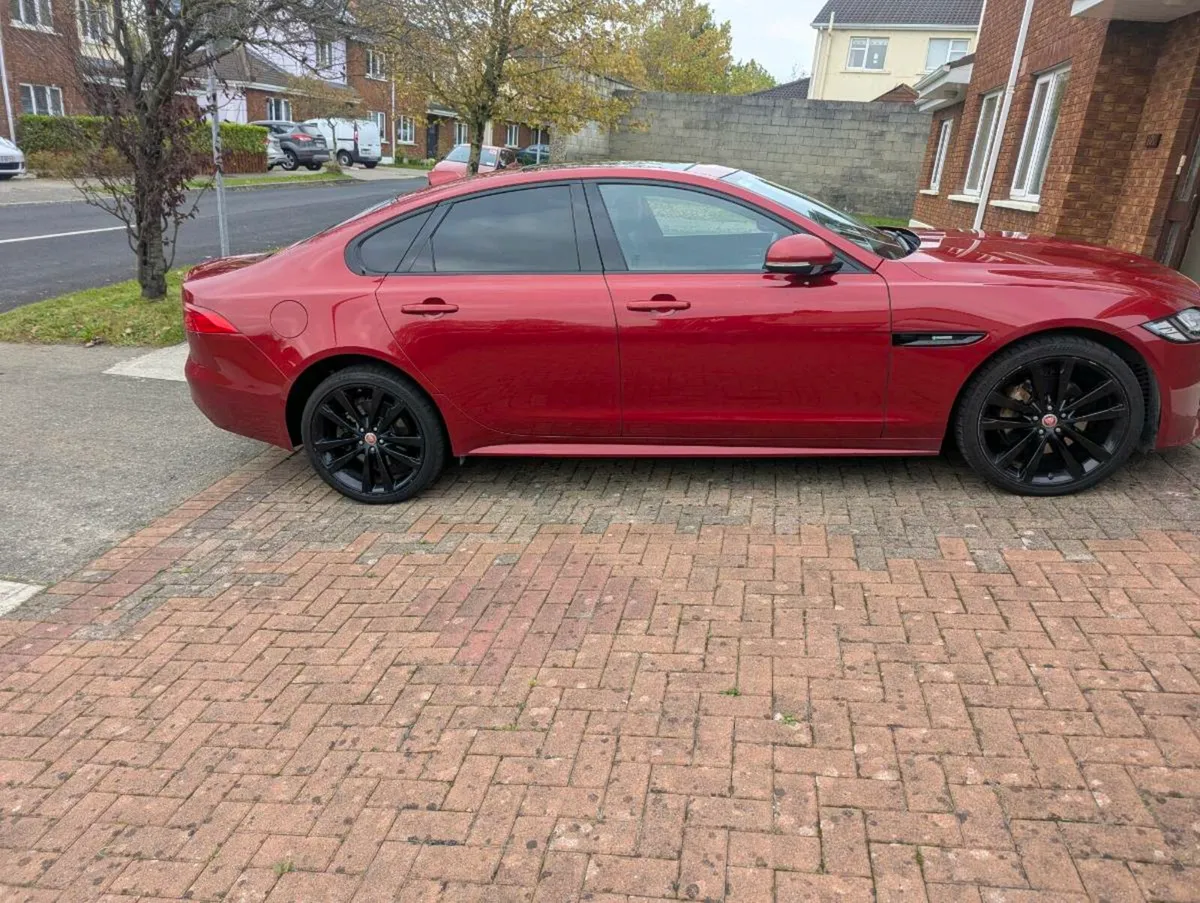 2017 Jaguar XF 2.0D R-Sport Auto | Low Mileage - Image 3